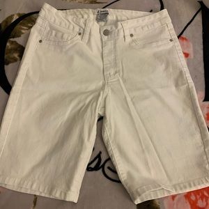 White shorts + 3 shirts